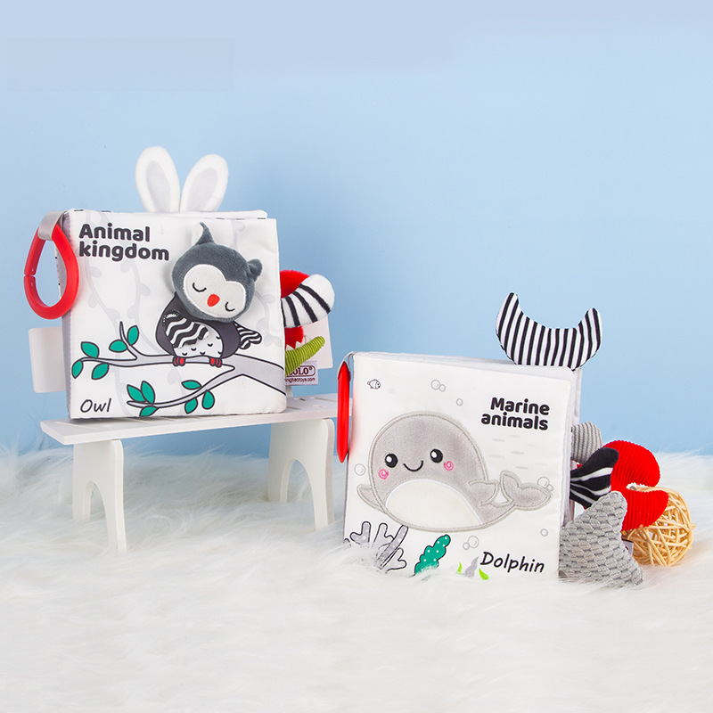 Black and White Tail Cloth Book