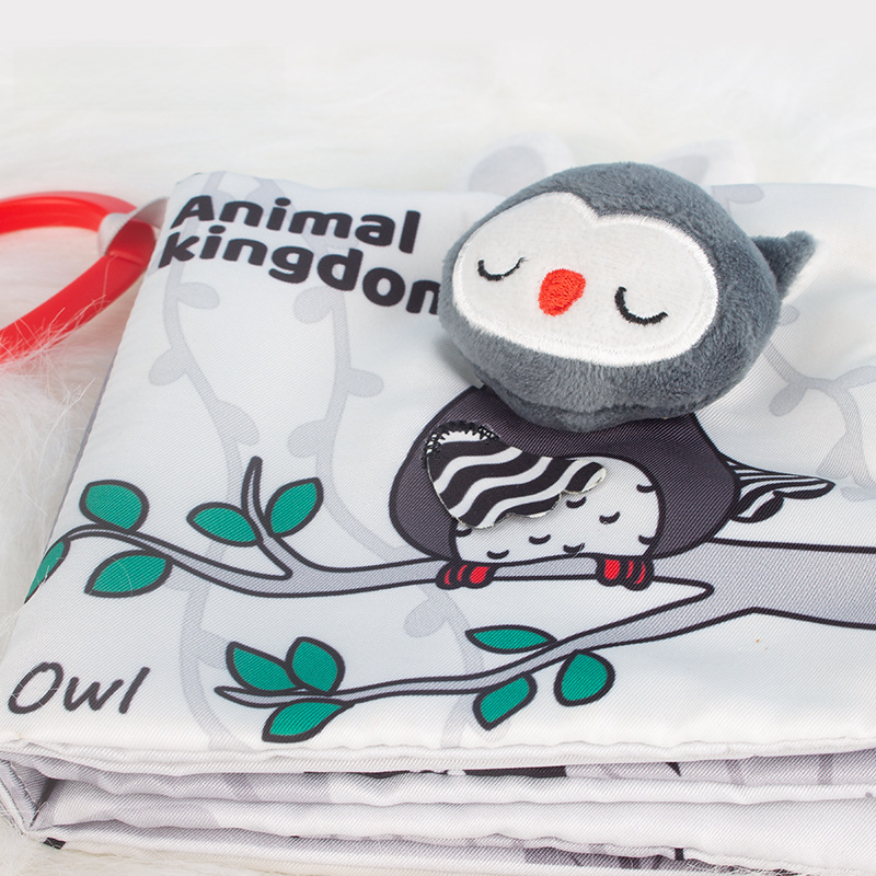 Black and White Tail Cloth Book