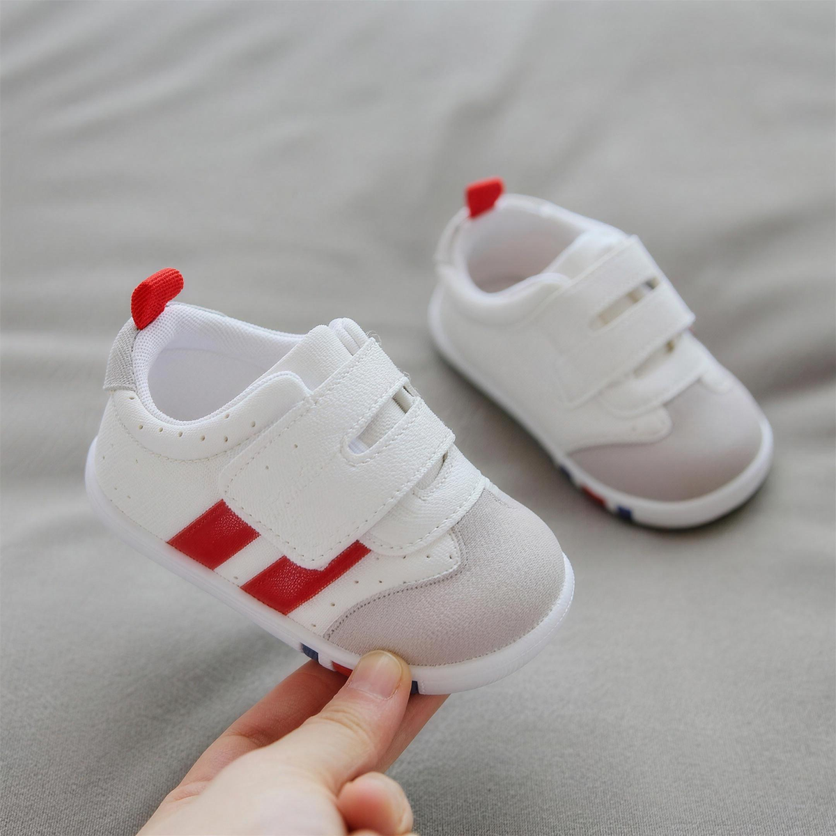 Toddler First-Walker Sneakers – Red