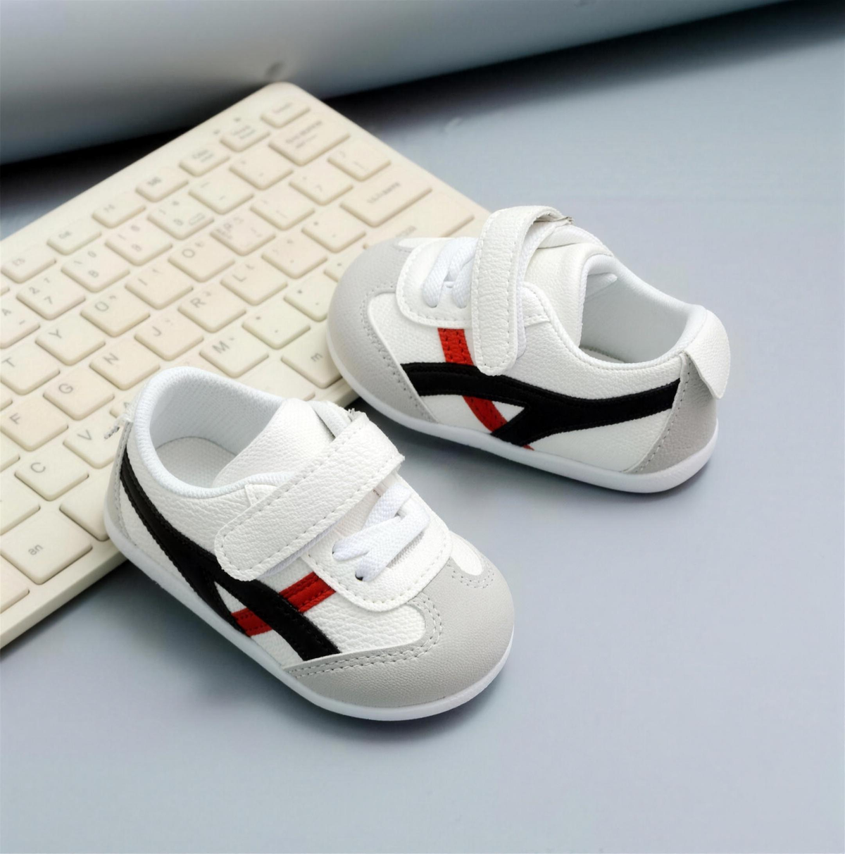 Toddler First-Walker Sneakers – Black & Red